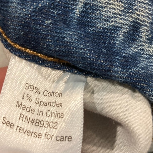 SO Blue Jean Distressed Shorts Sz. 3/26W - Picture 4 of 6